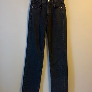 Pull & Bear High Rise Black Jeans. Size 4